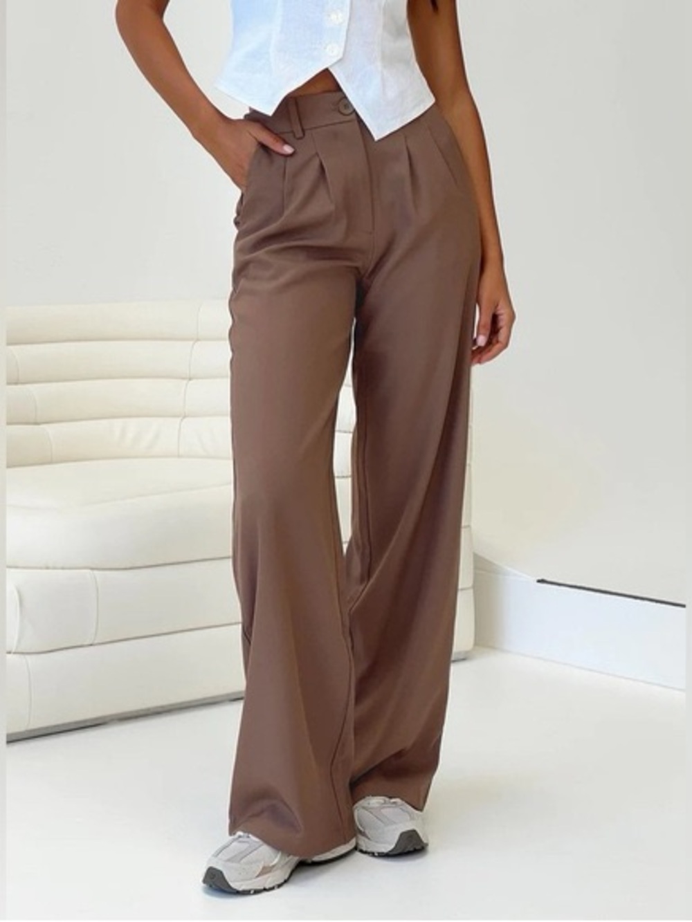 NWT Princess Polly Kylia Pants Brown High Waisted Wide Leg Pleated Trouser Sz 4 - Picture 2 of 11